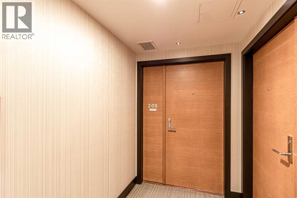 Apartment for Sale in 205, 519 Riverfront Avenue SE|Calgary, Alberta T2G1K6 2