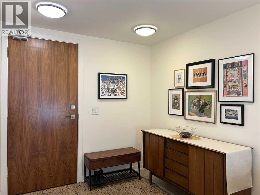 Apartment for Sale in 314, 51 Waterfront Mews SW|Calgary, Alberta T2P0X3 3