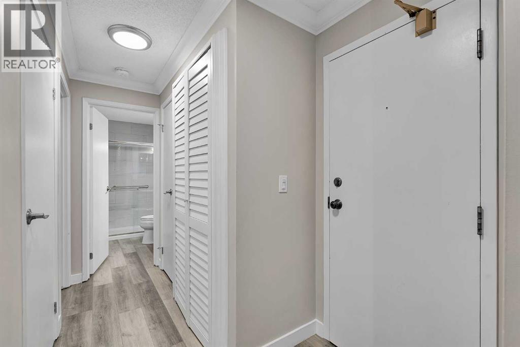 Apartment for Sale in 302, 727 56 Avenue SW|Calgary, Alberta T2V4Z8 5