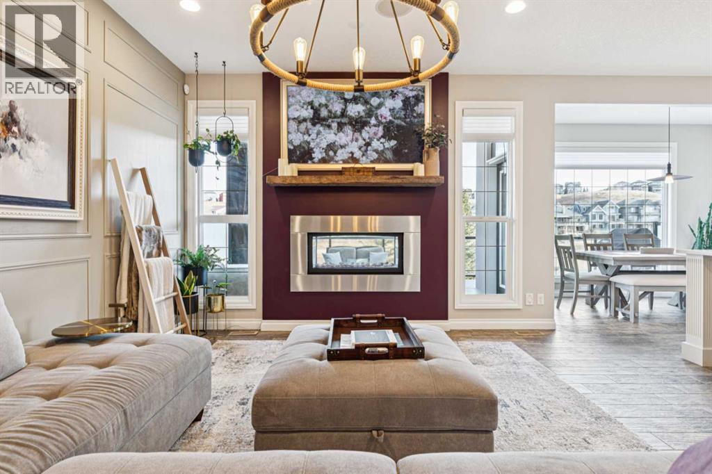 House for Sale in 137 Sage Meadows Circle NW|Calgary, Alberta T3P0G3 3