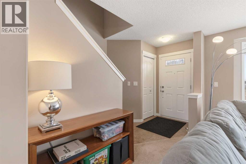 House for Sale in 35 Sage Hill Way NW|Calgary, Alberta T3R0G8 2