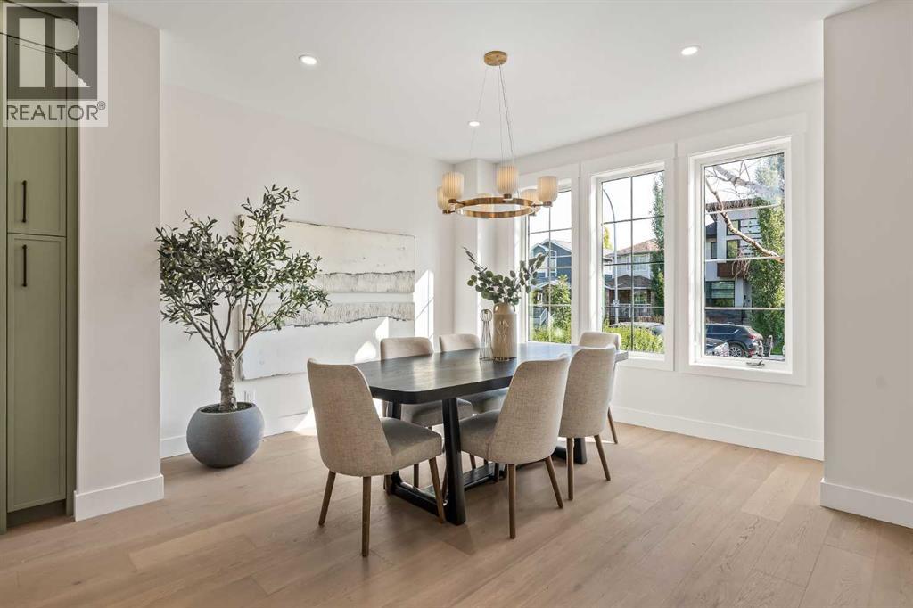 Duplex for Sale in 2013 34 Street SW|Calgary, Alberta T3E2V9 5