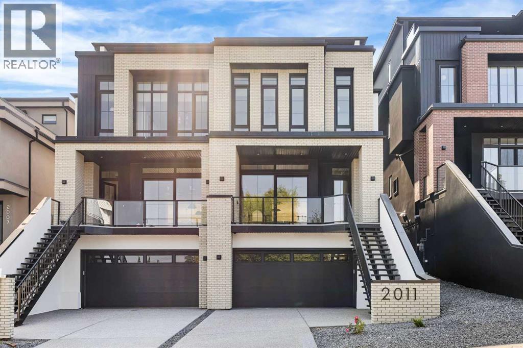 Duplex for Sale in 2011 28 Avenue SW|Calgary, Alberta T2T1K4