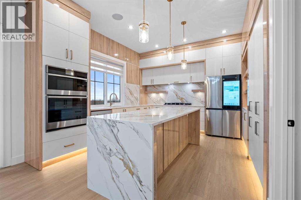 House for Sale in 230 Royal Birch View NW|Calgary, Alberta T3G5J8 3