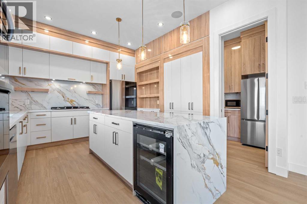 House for Sale in 230 Royal Birch View NW|Calgary, Alberta T3G5J8 5