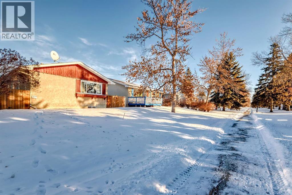 House for Sale in 3221 32A Avenue SE|Calgary, Alberta T2B0J6