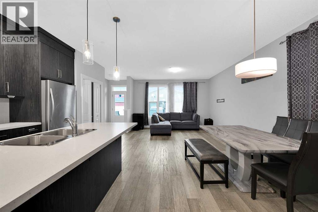 House for Sale in 349 Calhoun Common NE|Calgary, Alberta T3P1T2 5