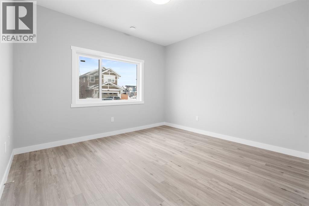 Row / Townhouse for Sale in 118 Red Sky Villas NE|Calgary, Alberta T3N2M2 5