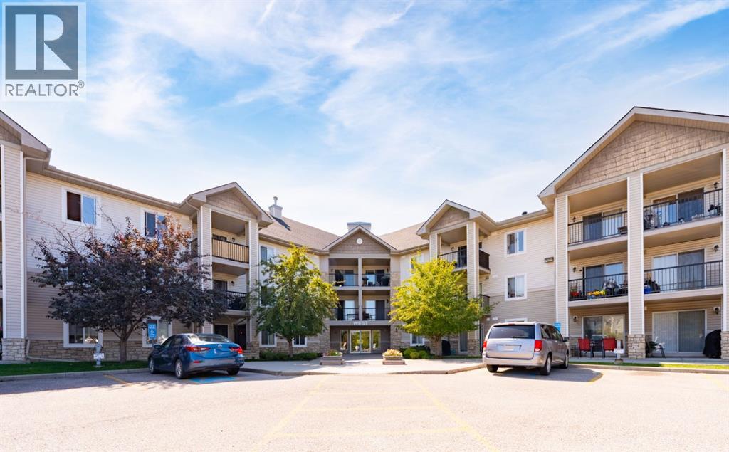 Apartment for Sale in 1102, 2395 Eversyde Avenue SW|Calgary, Alberta T2Y0B4 2