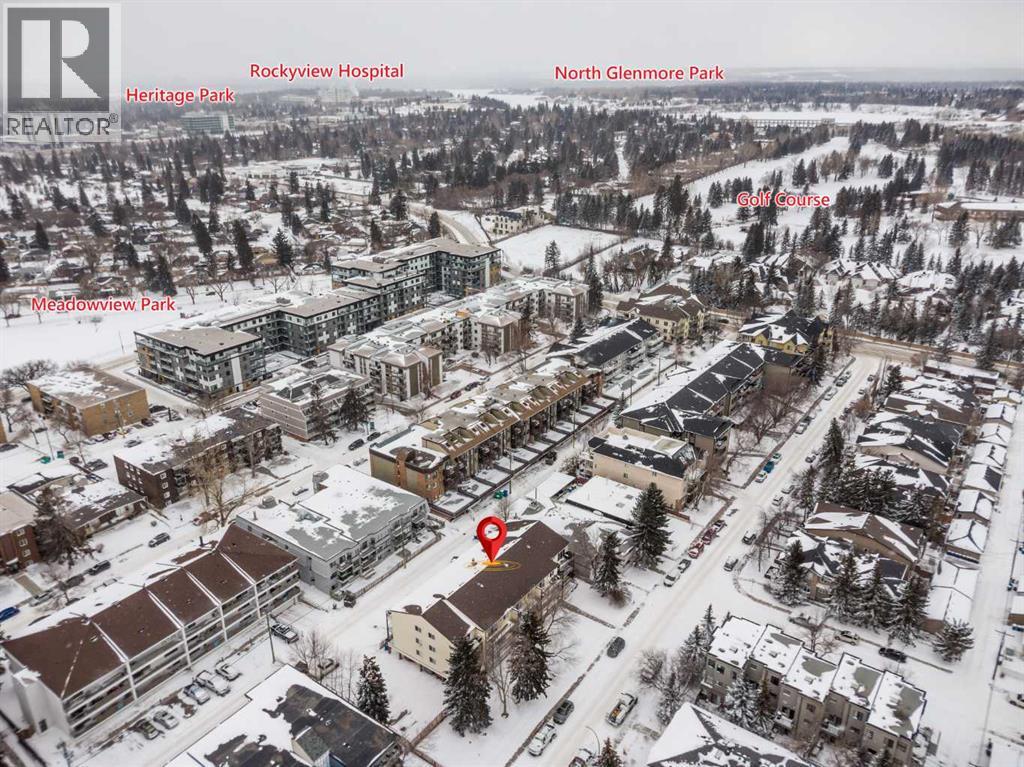 Apartment for Sale in 302, 635 56 Avenue SW|Calgary, Alberta T2V0G9 4