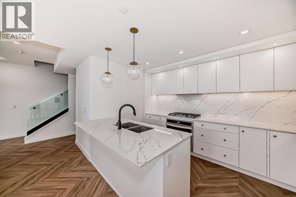 Apartment for Sale in 112, 8445 Broadcast Avenue SW|Calgary, Alberta T3H4C7 4