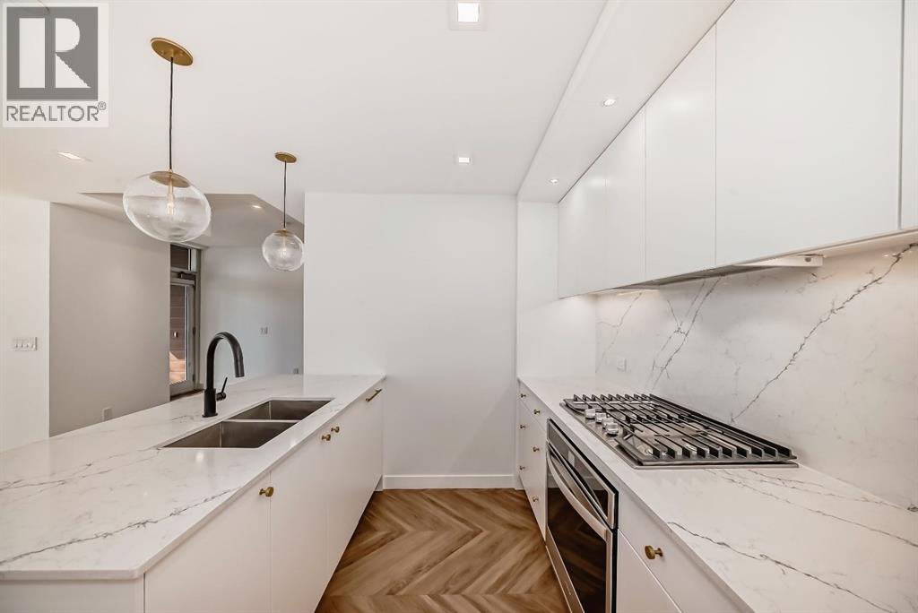 Apartment for Sale in 112, 8445 Broadcast Avenue SW|Calgary, Alberta T3H4C7 5