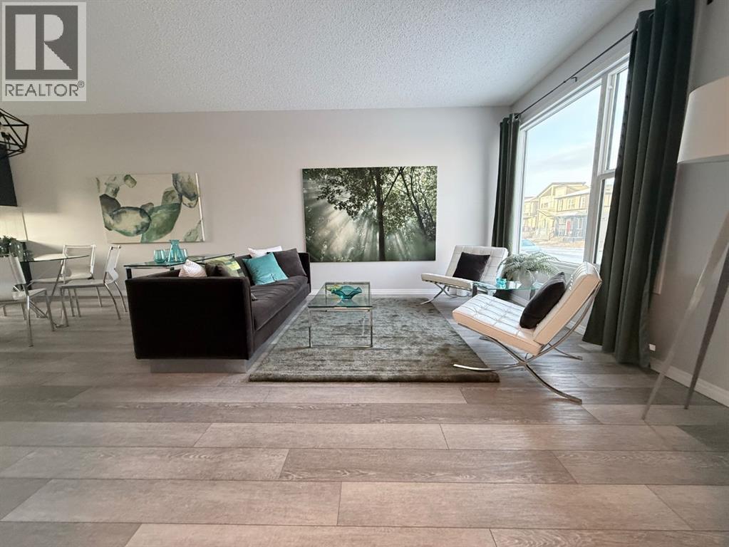 House for Sale in 362 Wolf Creek Manor SE|Calgary, Alberta T2X4V5 4