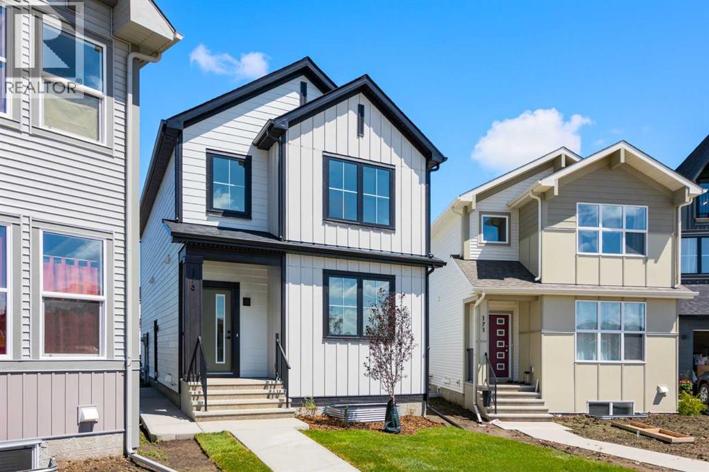 House for Sale in 175 Belvedere Crescent SE|Calgary, Alberta T2A7Y5 2