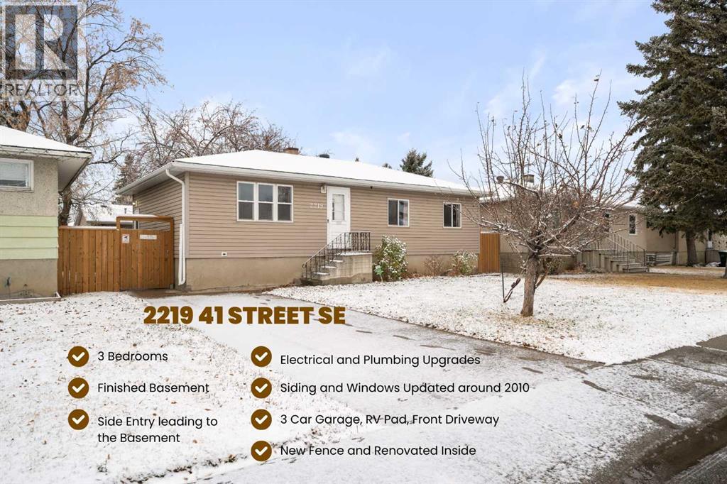 House for Sale in 2219 41 Street SE|Calgary, Alberta T2B1C8