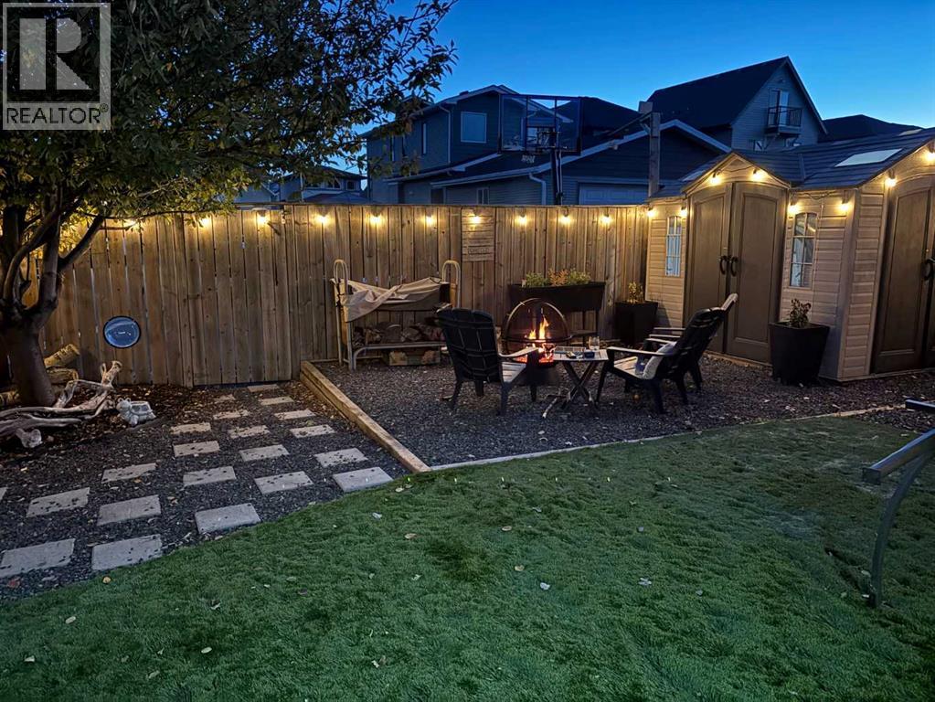 House for Sale in 118 Walden Manor SE|Calgary, Alberta T2X0N6 5