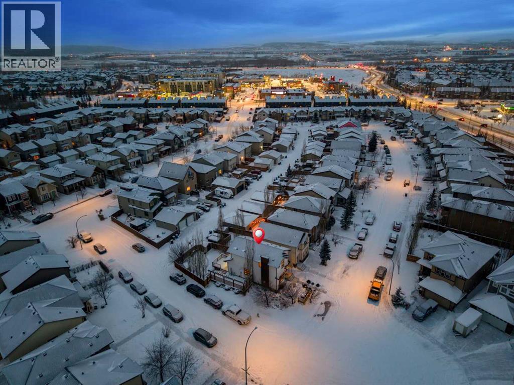 House for Sale in 118 Walden Manor SE|Calgary, Alberta T2X0N6 2