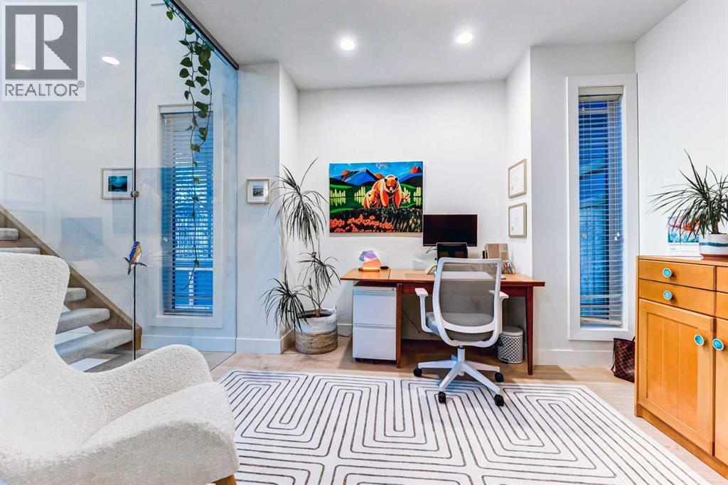 House for Sale in 116 34A Street NW|Calgary, Alberta T2N2Y3 5