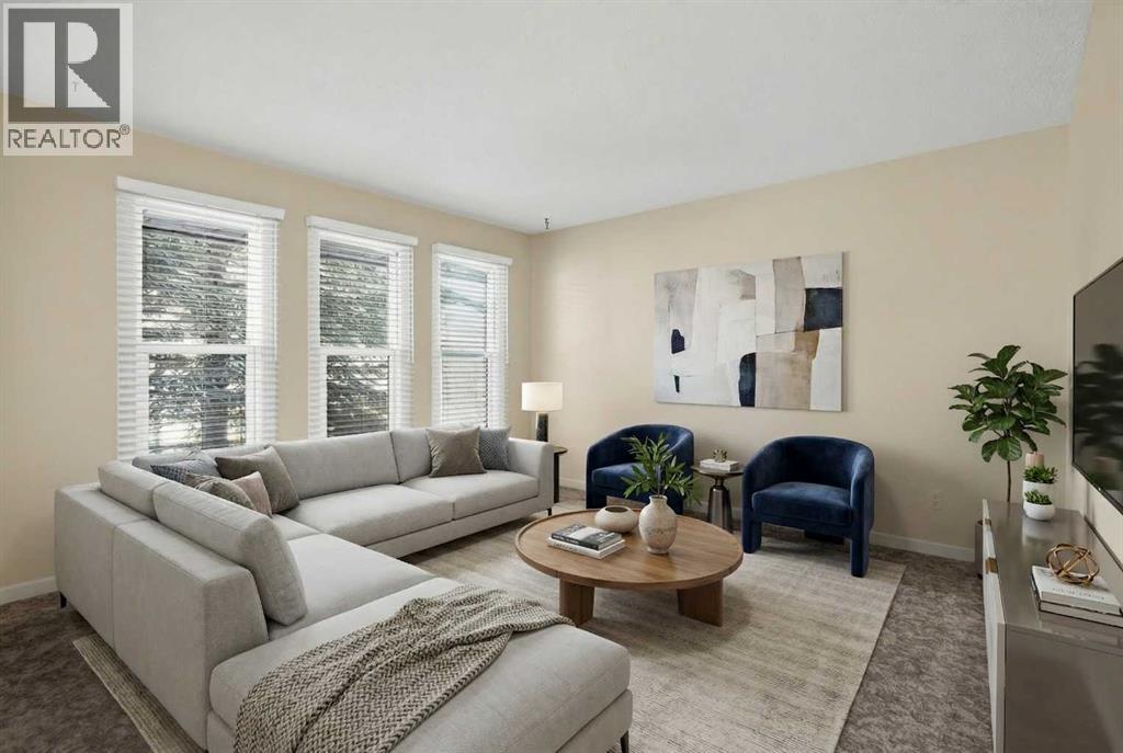 Duplex for Sale in 637 Whitewood Road NE|Calgary, Alberta T1Y4A1 2