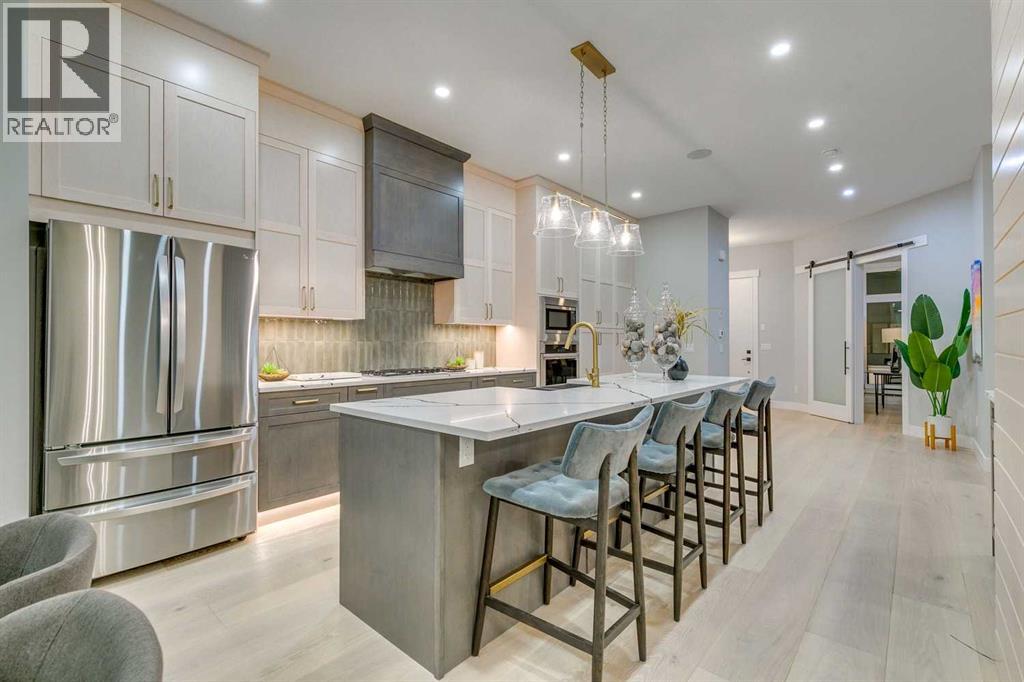 Duplex for Sale in 1413 27 Street SW|Calgary, Alberta T3C1L4 5