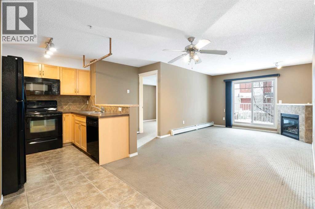 Apartment for Sale in 4213, 70 Panamount Drive NW|Calgary, Alberta T3K5Z1 5