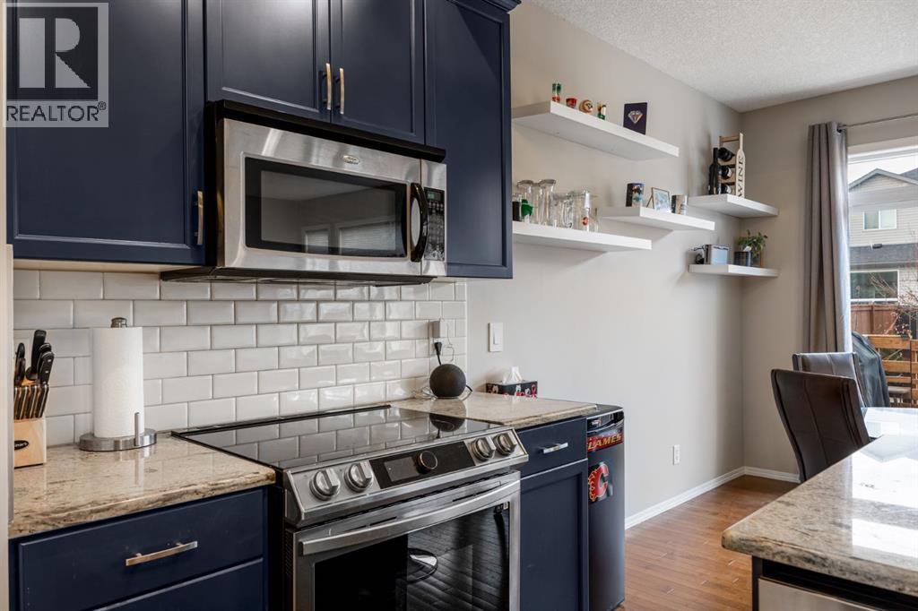 House for Sale in 526 New Brighton Drive SE|Calgary, Alberta T2Z0N8 5