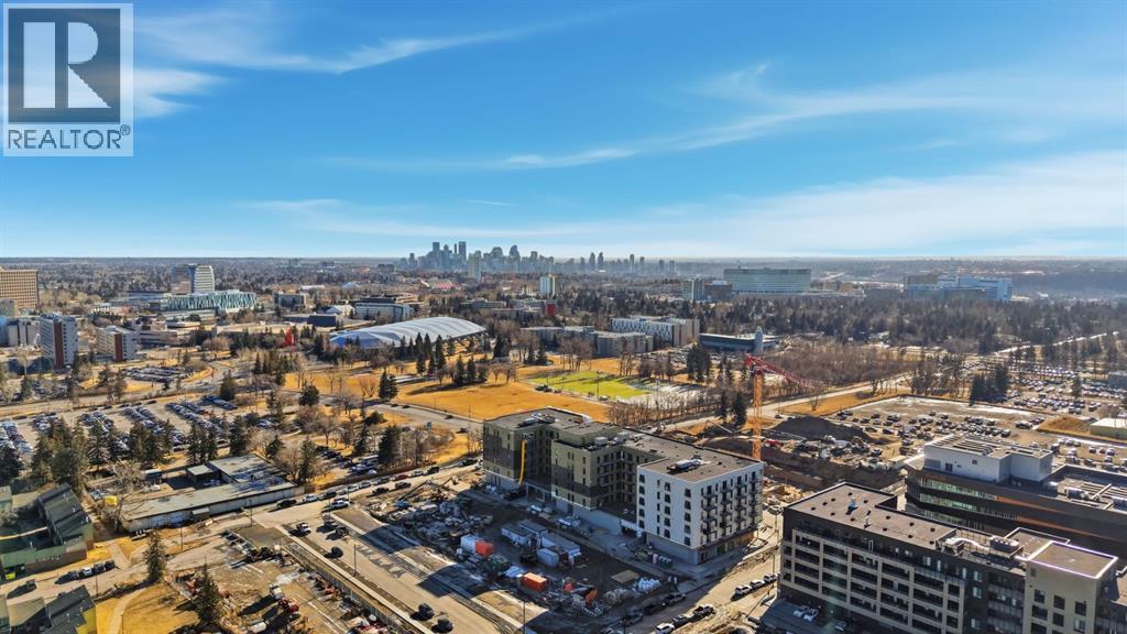 Apartment for Sale in 203, 3107 Warren Street NW|Calgary, Alberta T3B6N7