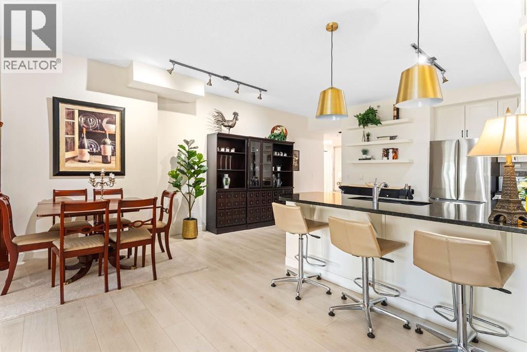 Apartment for Sale in 105, 108 25 Avenue SW|Calgary, Alberta T2S0K9 4