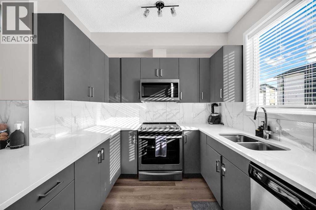 Row / Townhouse for Sale in 136, 301 Redstone Boulevard NE|Calgary, Alberta T3N1V7 4