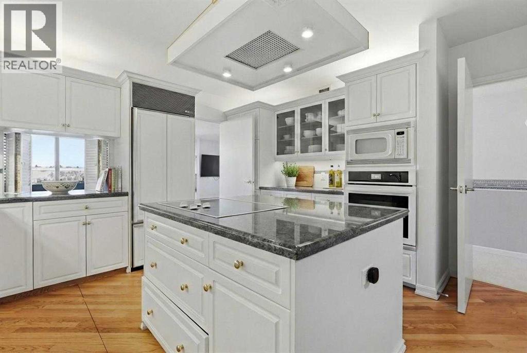 Apartment for Sale in 1001A, 500 Eau Claire Avenue SW|Calgary, Alberta T2P3R8 4