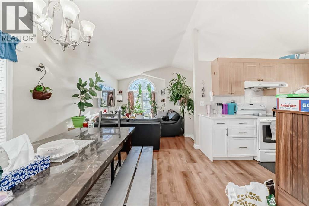 House for Sale in 144 Taradale Drive NE|Calgary, Alberta T3J5G3 5