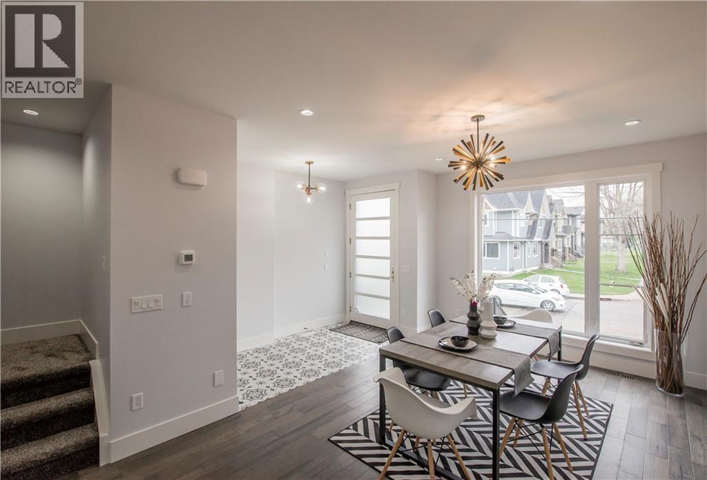 House for Sale in 3528 3 Street NW|Calgary, Alberta T2K0Z6 3