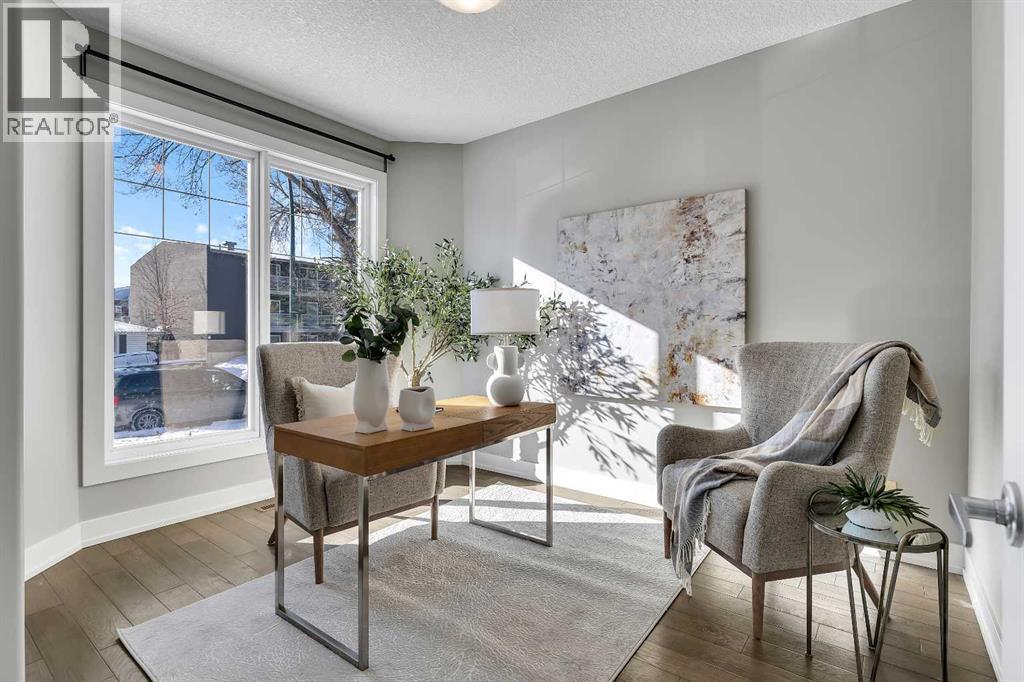 Duplex for Sale in 2522 1 Avenue NW|Calgary, Alberta T2N0C2 3