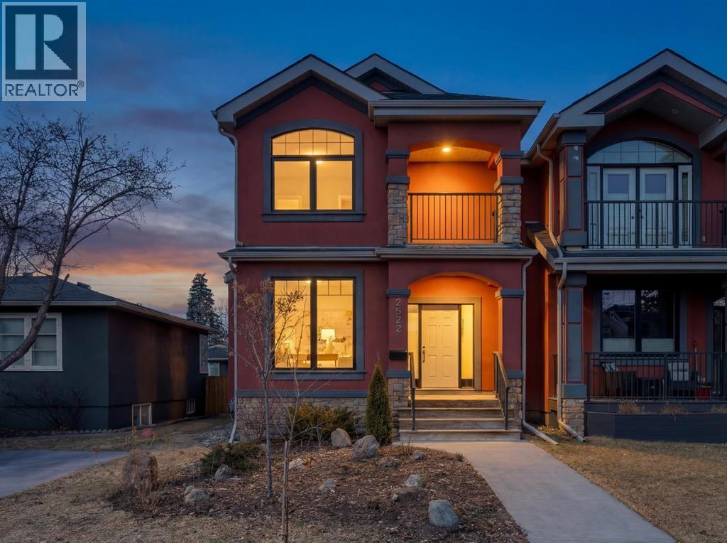 Duplex for Sale in 2522 1 Avenue NW|Calgary, Alberta T2N0C2