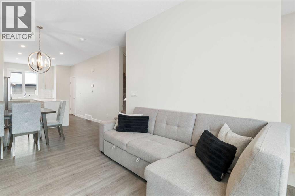 Row / Townhouse for Sale in 122 Homestead Boulevard NE|Calgary, Alberta T3J2G8 5