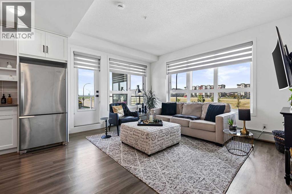 Apartment for Sale in 1215, 350 Livingston Common NE|Calgary, Alberta T3P1M5 3