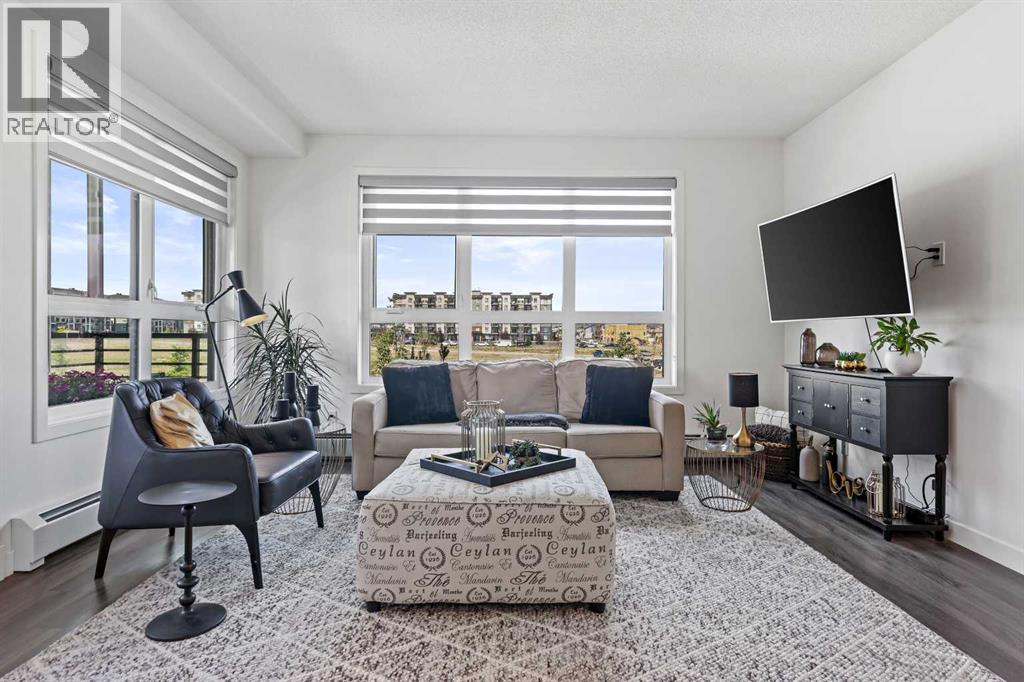 Apartment for Sale in 1215, 350 Livingston Common NE|Calgary, Alberta T3P1M5