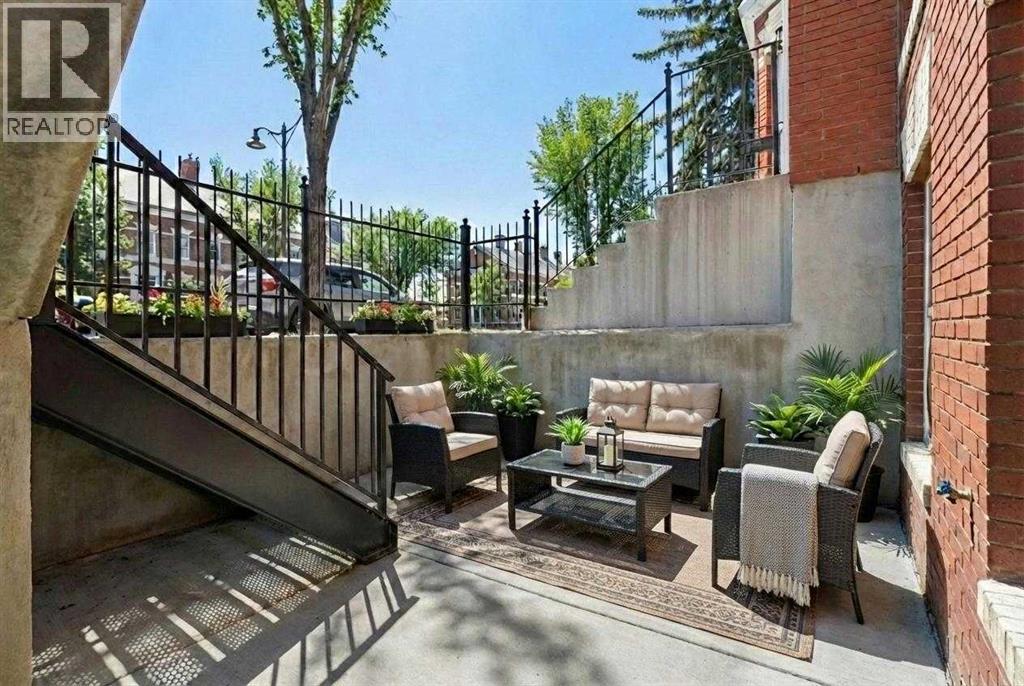 Row / Townhouse for Sale in 25 Promenade Way SE|Calgary, Alberta T2Z2Z4 3