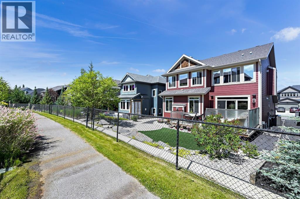 House for Sale in 135 Auburn Sound Manor SE|Calgary, Alberta T3M0R9