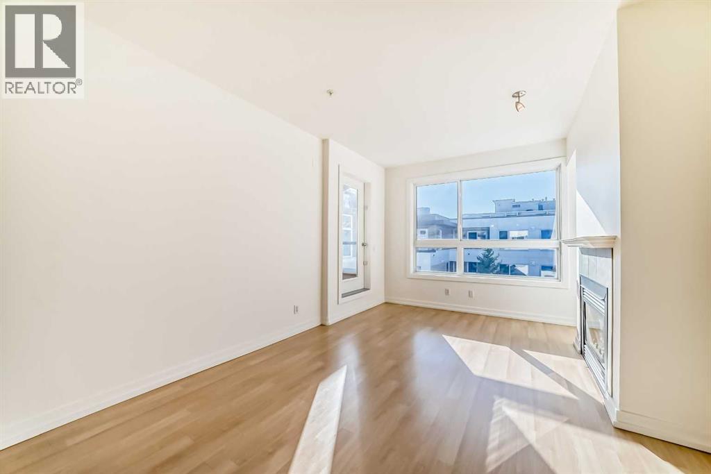 Apartment for Sale in 408, 1010 Centre Avenue NE|Calgary, Alberta T2E9C4 3