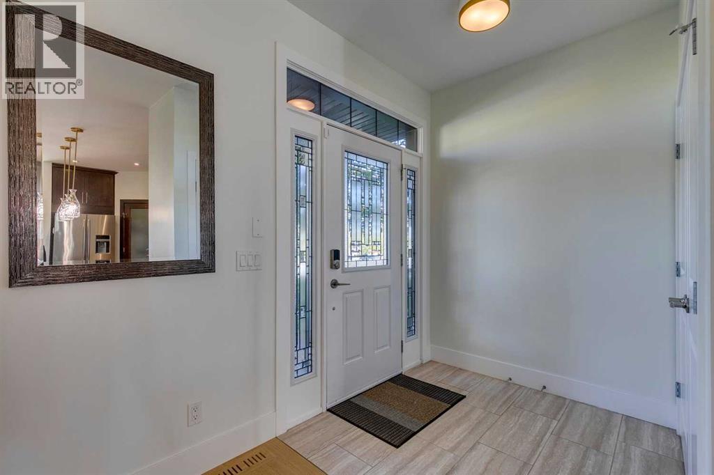 Duplex for Sale in 3529 40 Street SW|Calgary, Alberta T3E3K3 2