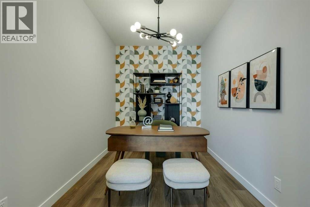 House for Sale in 181 Mitchell Road NW|Calgary, Alberta T3R1Z2 5