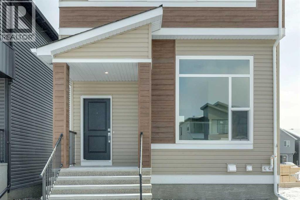 House for Sale in 335 Herron Landing NE|Calgary, Alberta T3P2R6 2