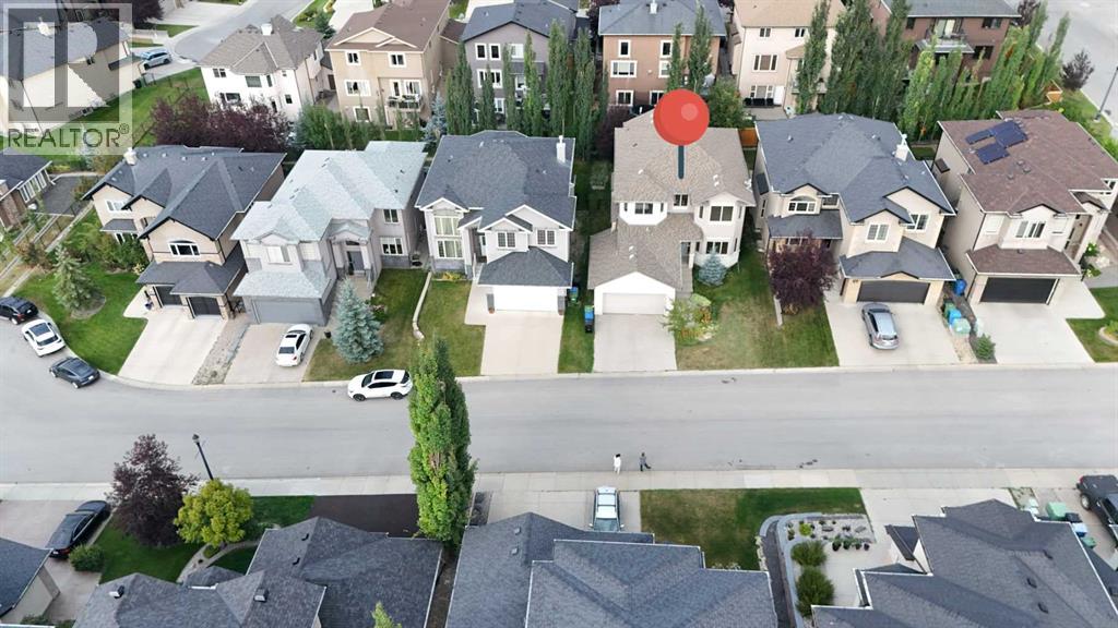 House for Sale in 52 Elmont Green SW|Calgary, Alberta T3H5Y4 5