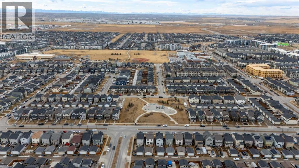 House for Sale in 110 Skyview Ranch Boulevard NE|Calgary, Alberta T3N0K6 3