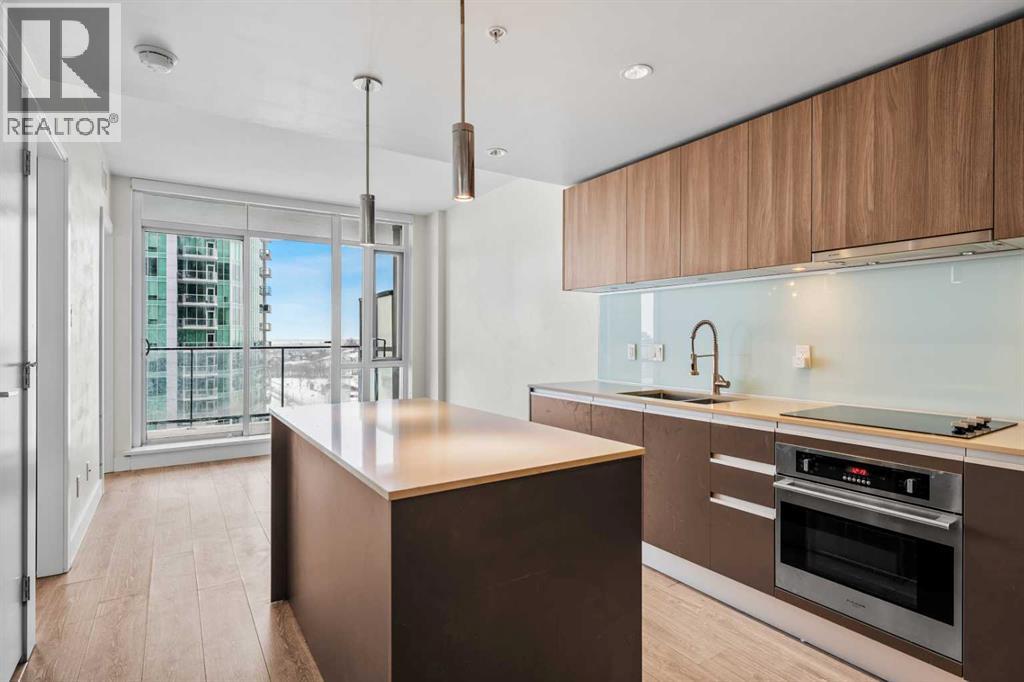 Apartment for Sale in 1403, 1122 3 Street SE|Calgary, Alberta T2G1H7 2