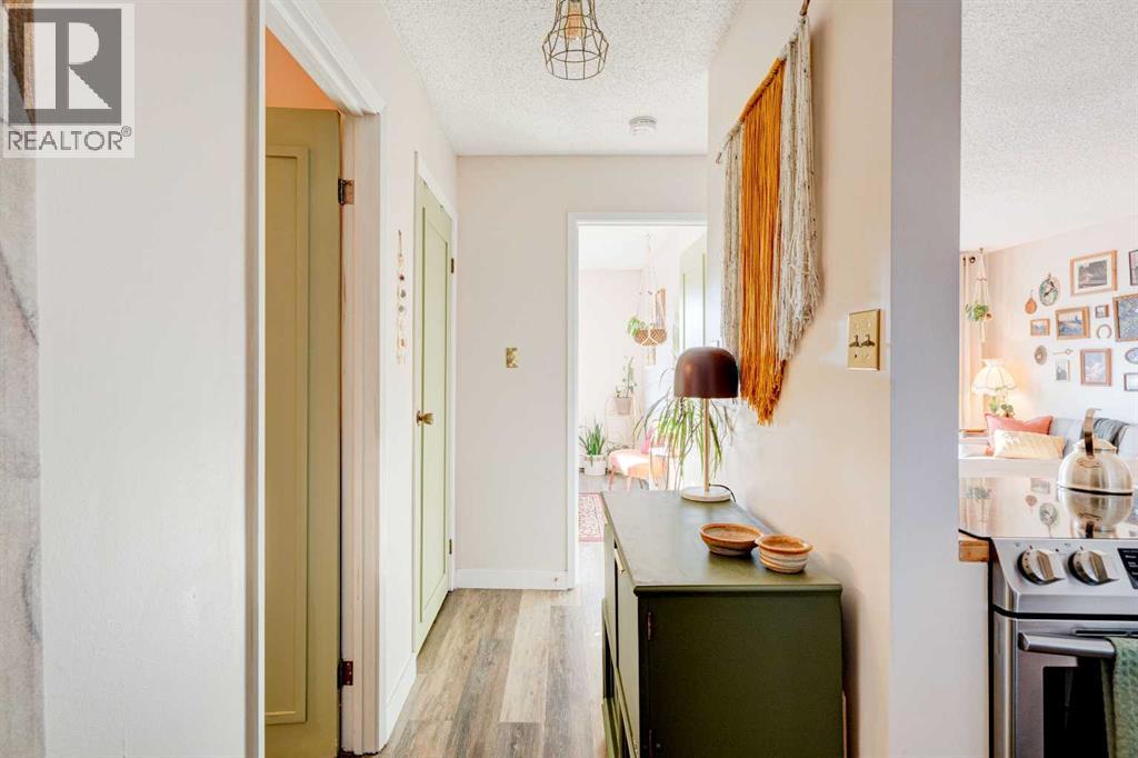 Apartment for Sale in 309, 1602 11 Avenue SW|Calgary, Alberta T3C0N2 2