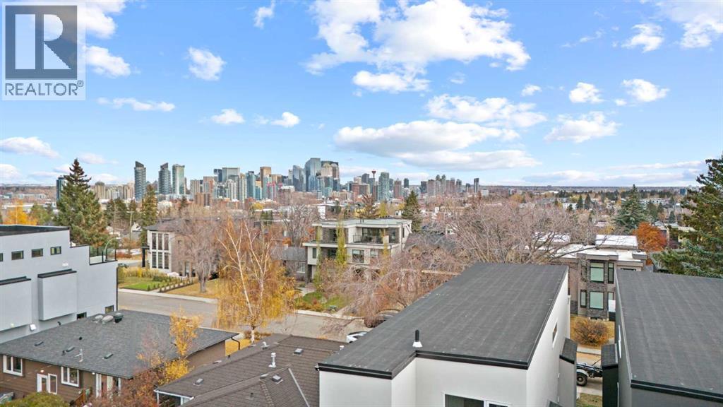 House for Sale in 2521 19A Street|Calgary, Alberta T2T4Z1 3