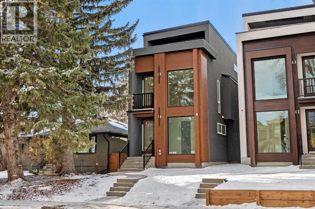 House for Sale in 2521 19A Street|Calgary, Alberta T2T4Z1