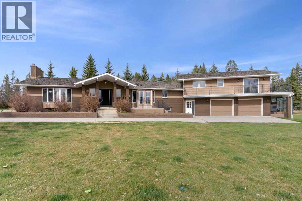 House for Sale in 1008 Shawnee Drive SW|Calgary, Alberta T2Y2T9 2